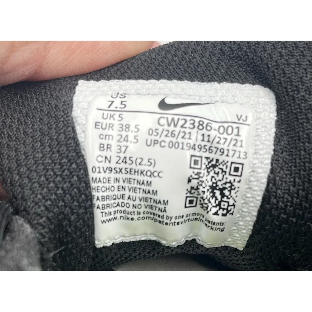 Nike Crater Impact Black Sneakers‎ Womens 7.5 CW2386-001 Running Shoes